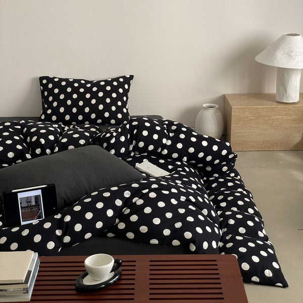 Retro Polka Dots Bedding Set