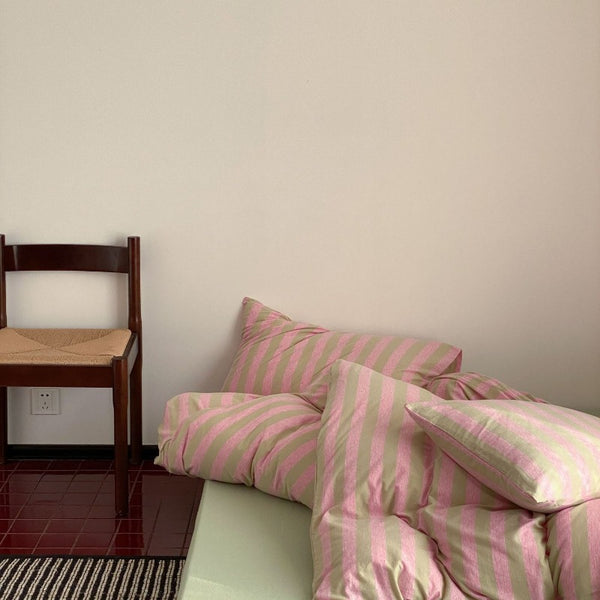 Cotton Candy Lines Bedding Set