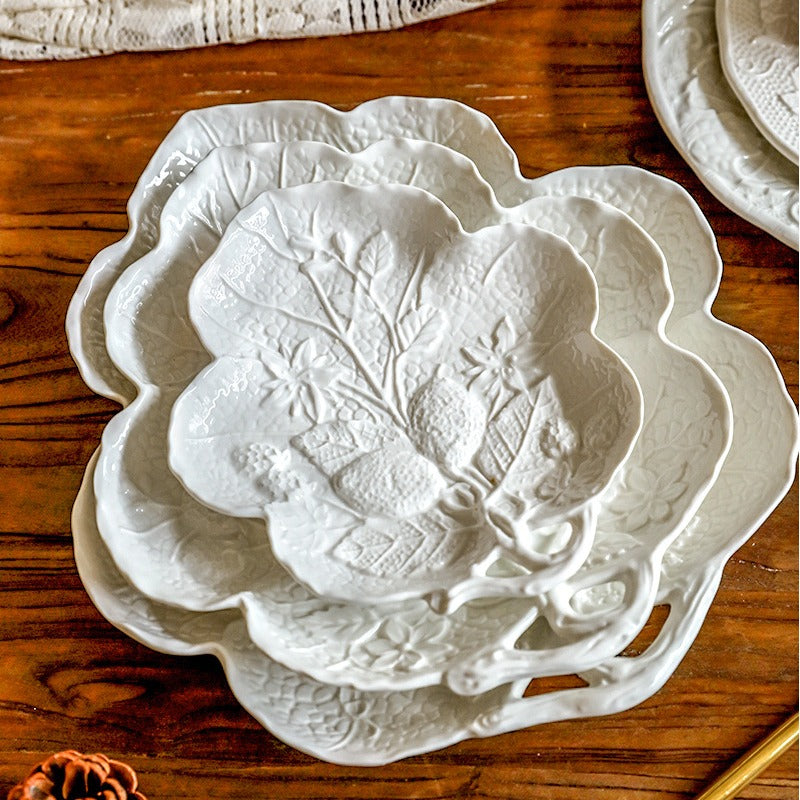 Snowy Leaf Harvest Plate