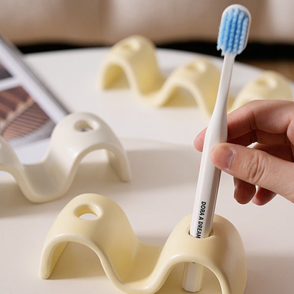 Fun Wavy Toothbrush Holder