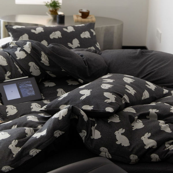 Retro Bunny and Clover Bedding Set