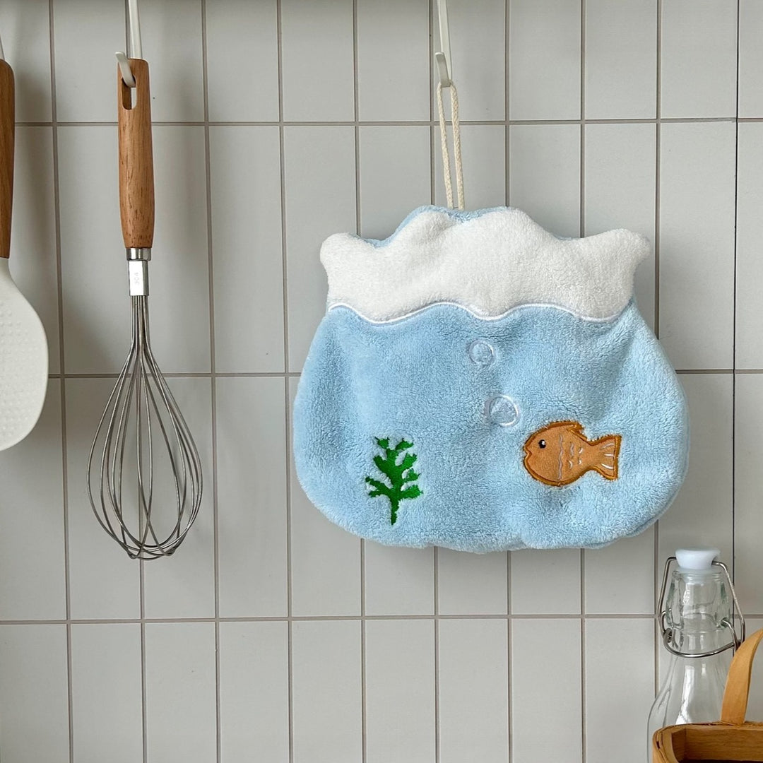 Bubbly Fish Tank Hanging Hand Towel Set