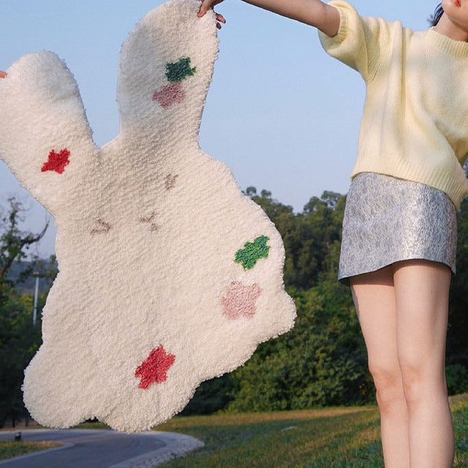 Shinning Bunny Bath Mat