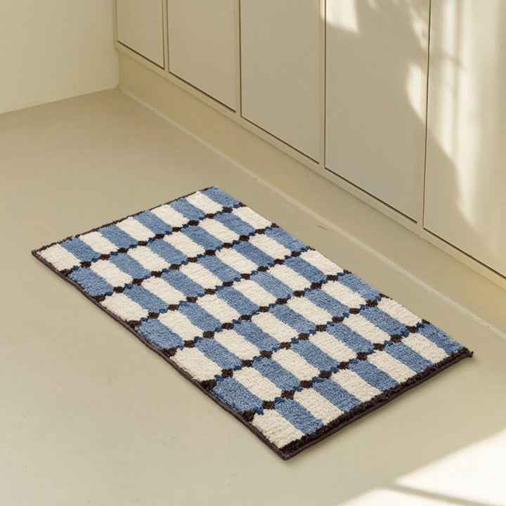 Plushy Checker Bath Mat