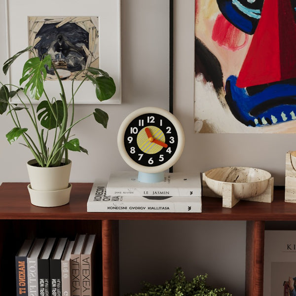 Retro Pop Desk Clock