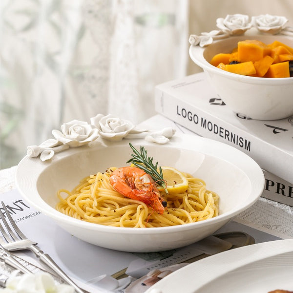 Rose‘s Secret Embossed Dinnerware