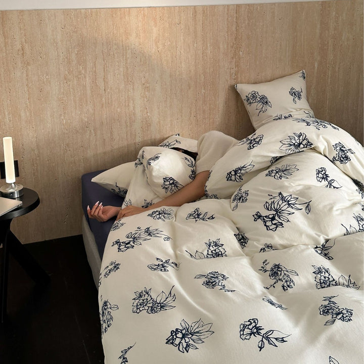 Royal Floral Bedding Set