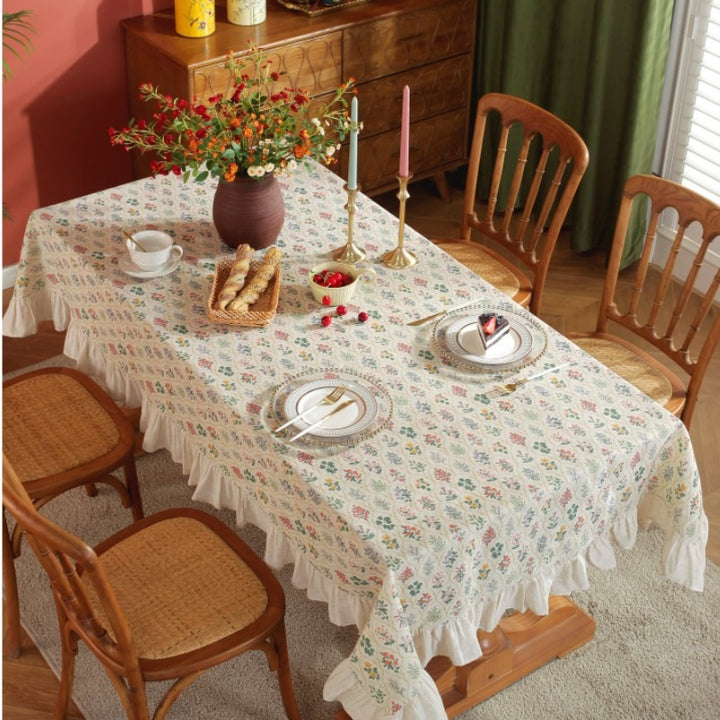 Countryside Floral Check Table Cloth