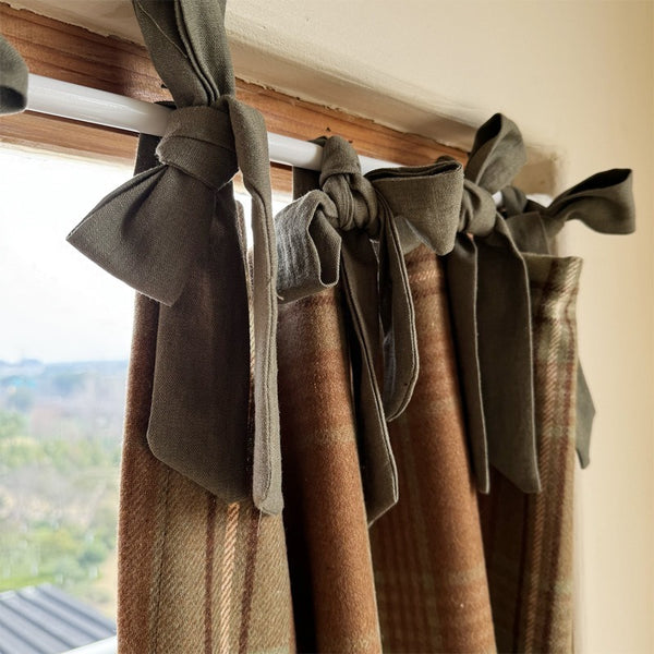 Vintage Plaid Cabinet Curtain