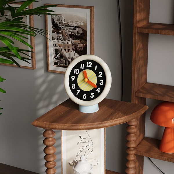Retro Pop Desk Clock