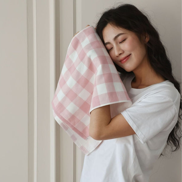 Checkerboard Luxe Towels