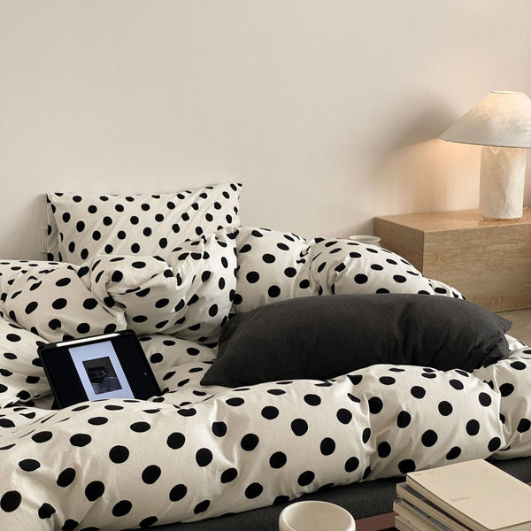 Retro Polka Dots Bedding Set