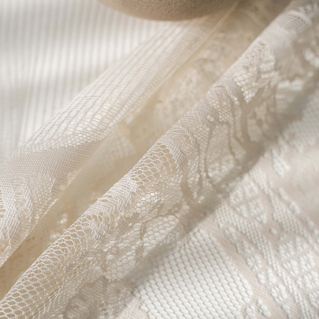 Royal Beige Lace Table Cloth
