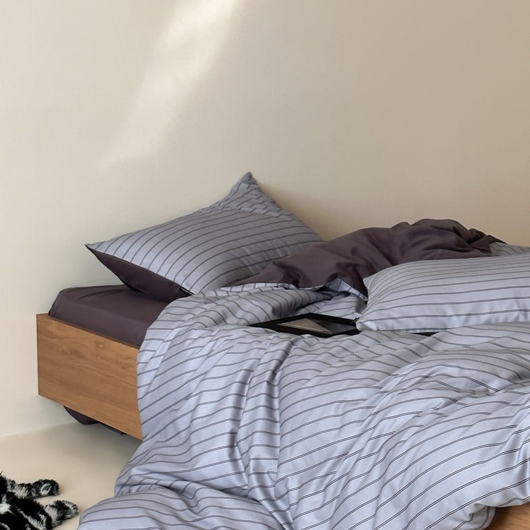 Soft Simple Striped Bedding Set
