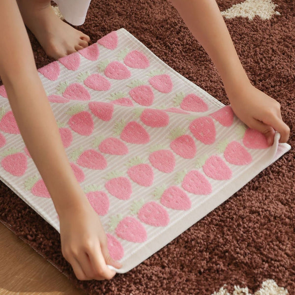 Sweet Strawberry Cotton Towel