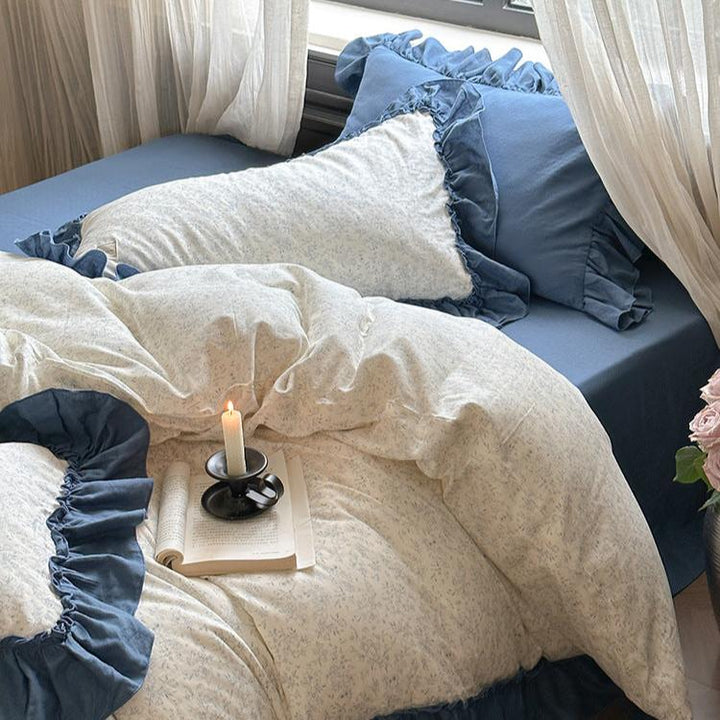 Vintage Ruffled Bedding Set