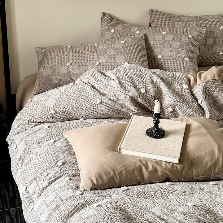 Three-Tone Bedding Set