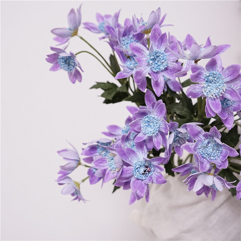 Pincushion Flower Decor