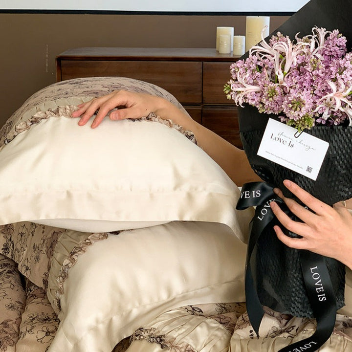 The Oasis Luxe Bedding Set
