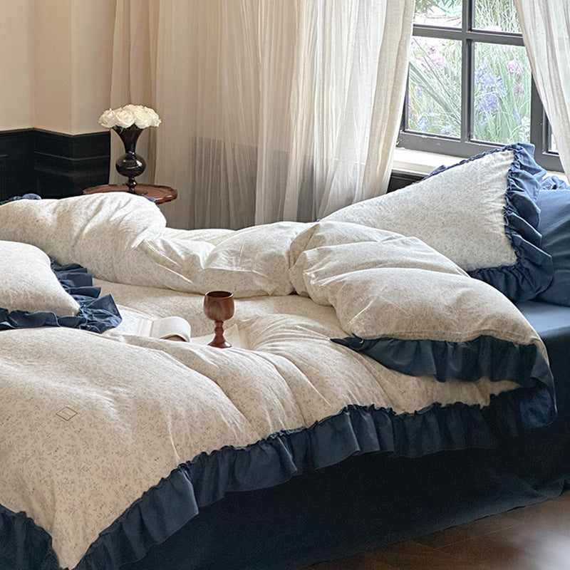 Vintage Ruffled Bedding Set