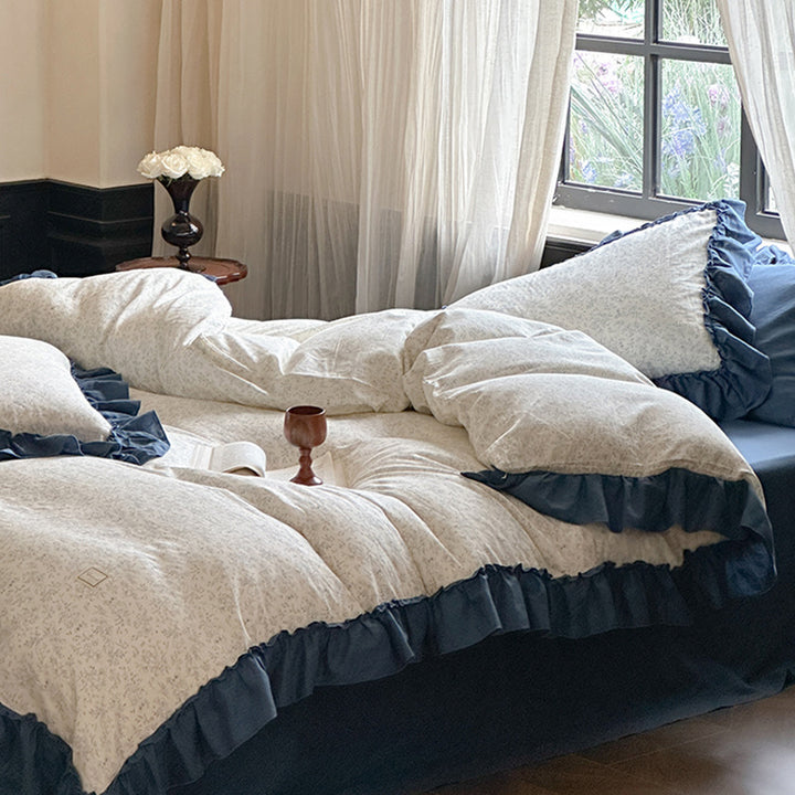 Vintage Ruffled Bedding Set