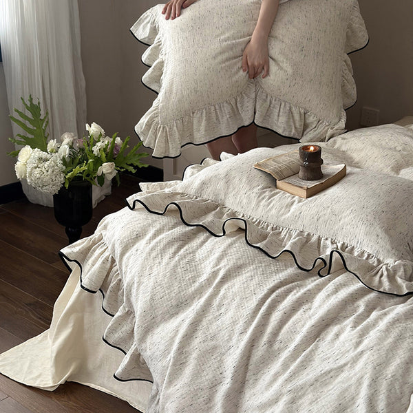 Sandy Scalloped Ruffle Bedding Set