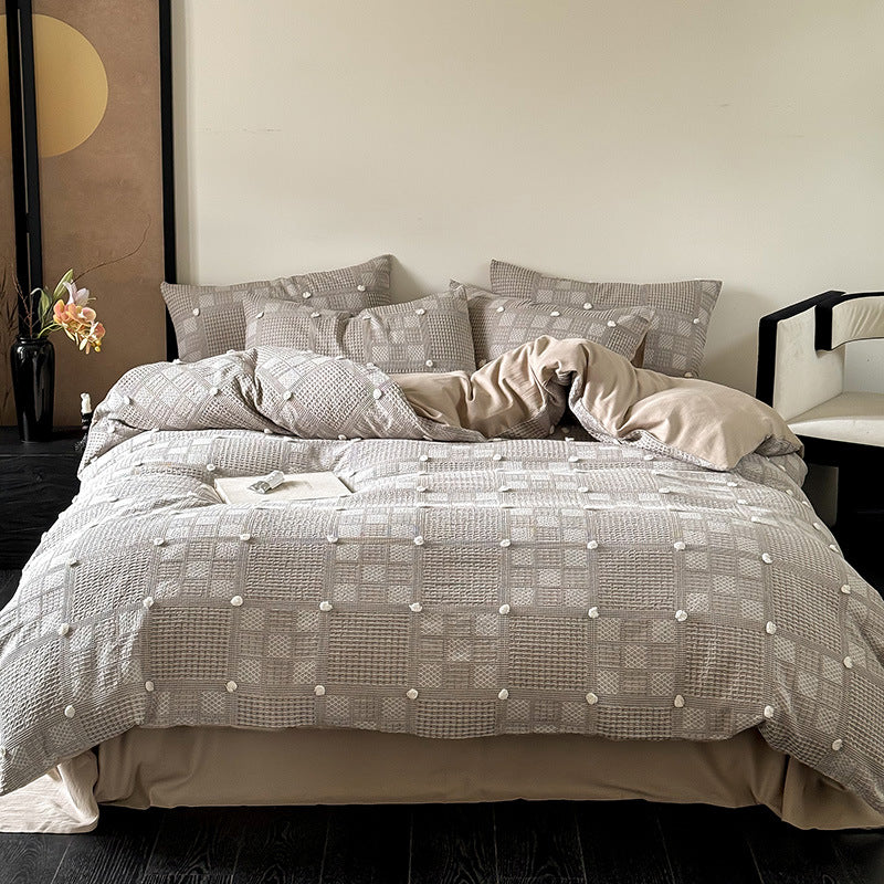 Three-Tone Bedding Set