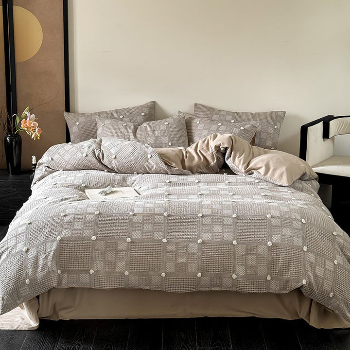 Three-Tone Bedding Set