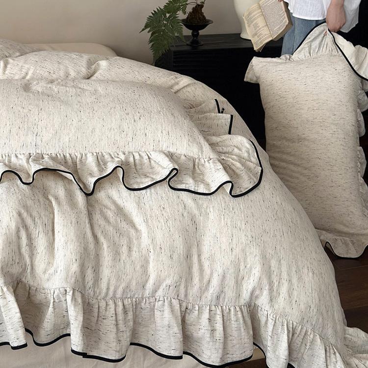 Sandy Scalloped Ruffle Bedding Set