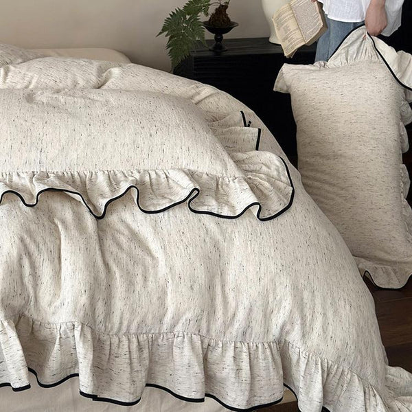 Sandy Scalloped Ruffle Bedding Set