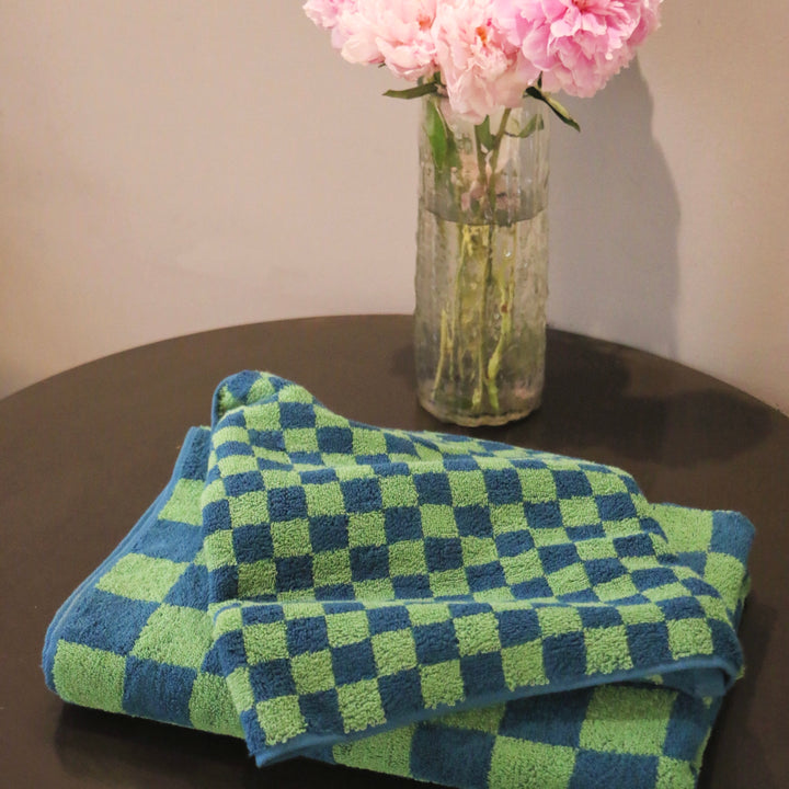 Peacock Checkerboard Towel