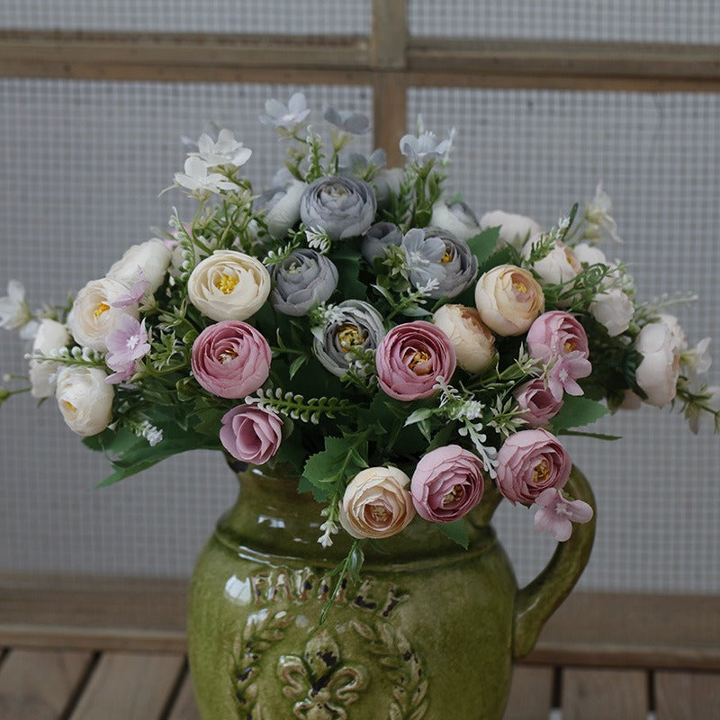 Peaceful Retreat Rose Bouquet