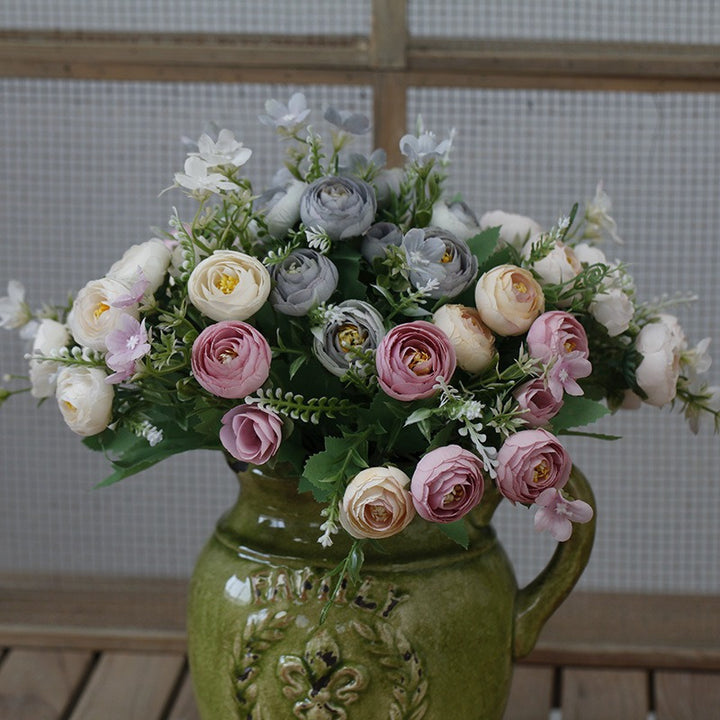 Peaceful Retreat Rose Bouquet