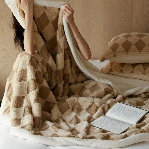 Queen of Diamonds Blanket Collection -Throw- Delicors