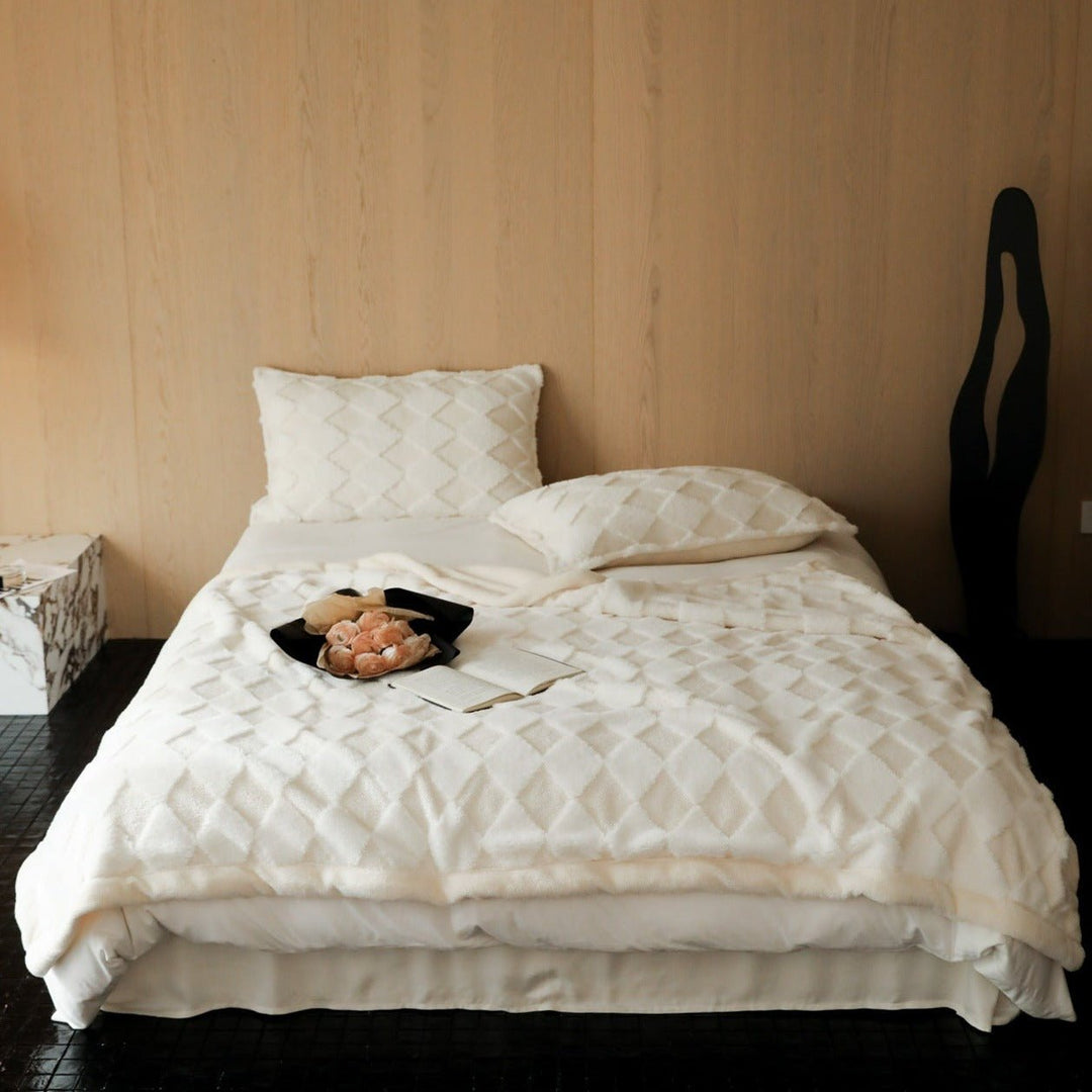 Queen of Diamonds Blanket Collection -Throw- Delicors