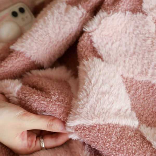 Queen of Diamonds Blanket Collection -Throw- Delicors