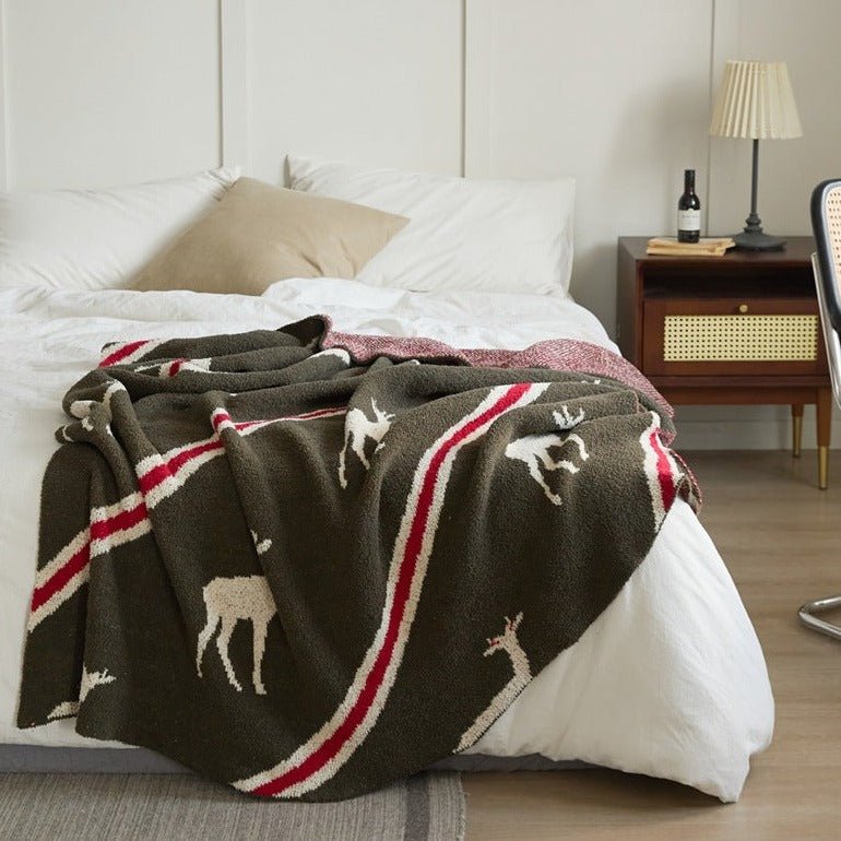 Reindeer Stripe Blanket - Throw - Delicors