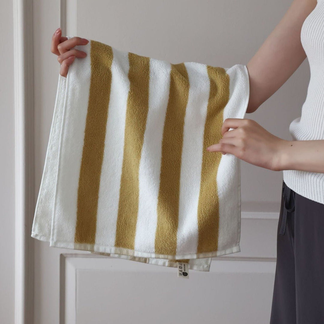 Retro Striped Beach Towel - Towel - Delicors