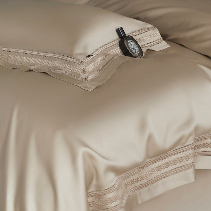 Silky Sanctuary Bedding Set - Bedding - Delicors