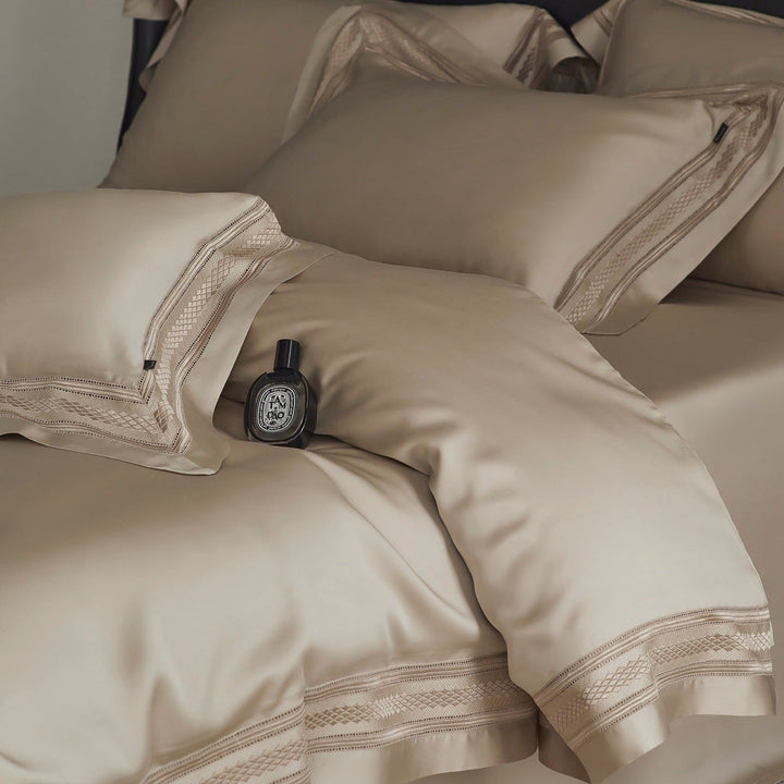Silky Sanctuary Bedding Set - Bedding - Delicors