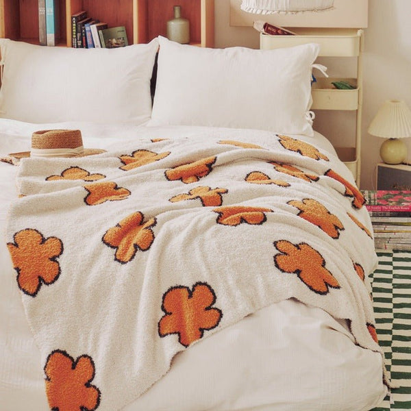 Simple Flower Blanket - Throw - Delicors