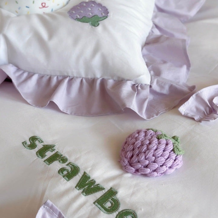 Strawberry Ruffles Bedding Set - Bedding - Delicors