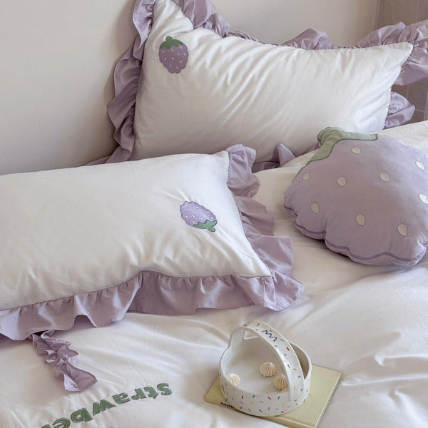 Strawberry Ruffles Bedding Set - Bedding - Delicors