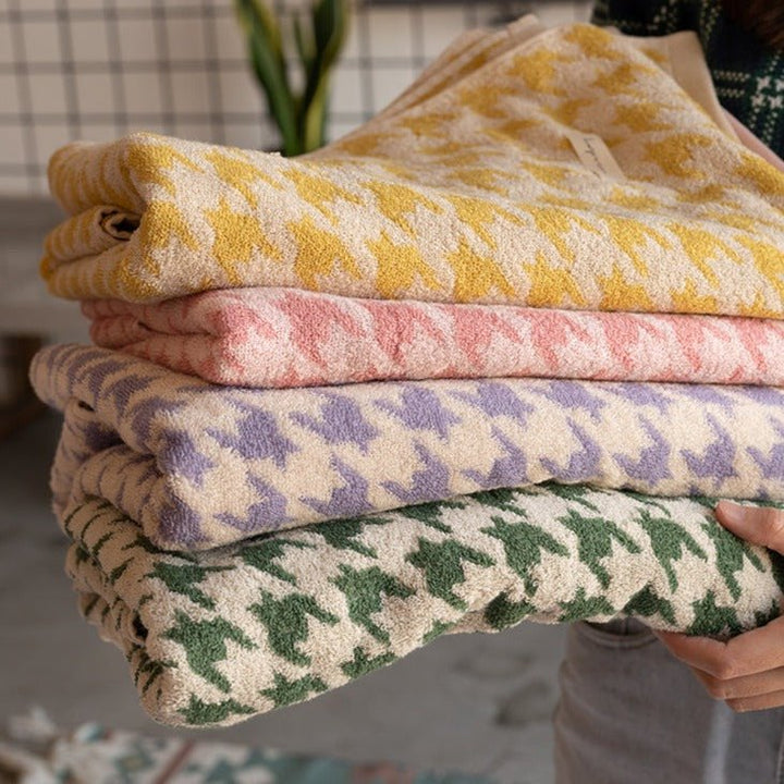Houndstooth Towel Collection -Towel- Delicors