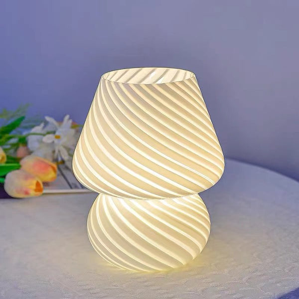Marbled Vintage Bud Lamp -Lamps- Delicors