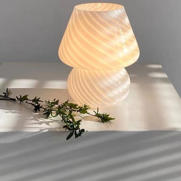 Marbled Vintage Bud Lamp -Lamps- Delicors