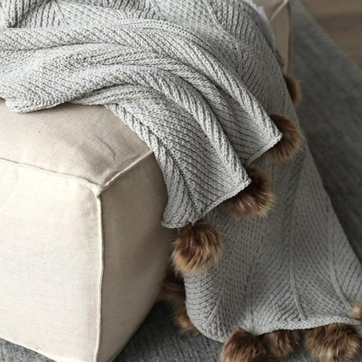 Pom Pom Fur Blanket -Throw- Delicors