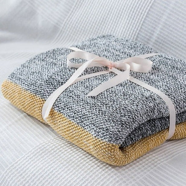 Portraits of Nature Stocknette Knit Cushion and Blanket Collection -Cushion- Delicors