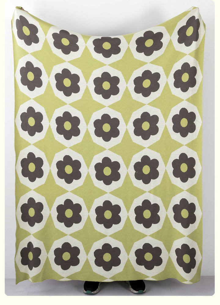 Retro Flower Blanket -Throw- Delicors
