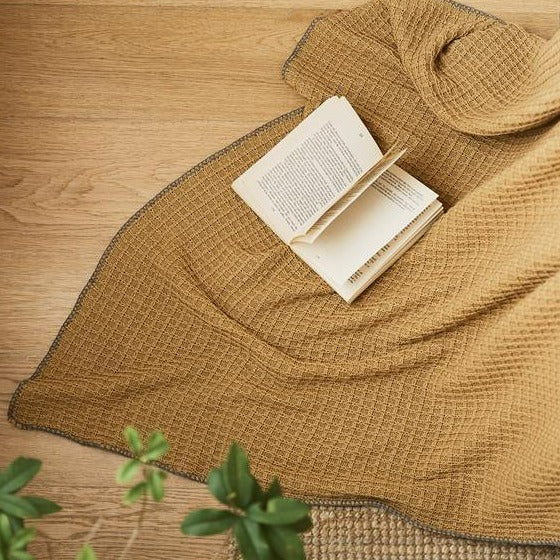 Sand Waffle Throw -- Delicors